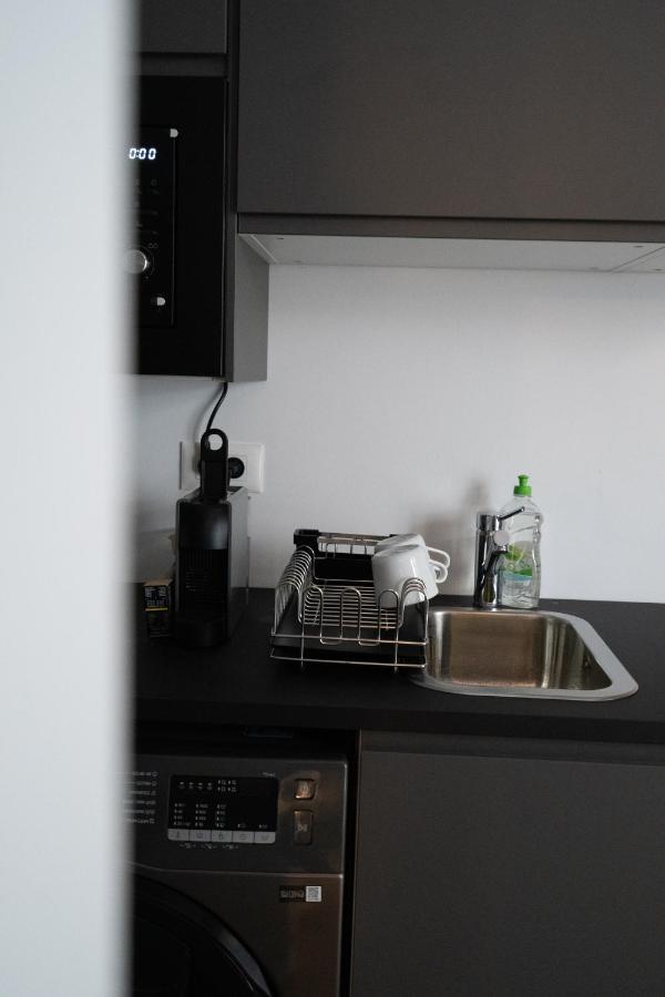 G34 - Modern Studio @ Parliament ブカレスト エクステリア 写真